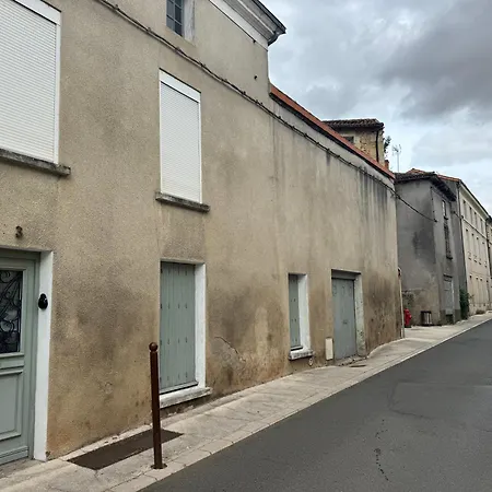 Maison Hythou De 6 Personnes Thouars