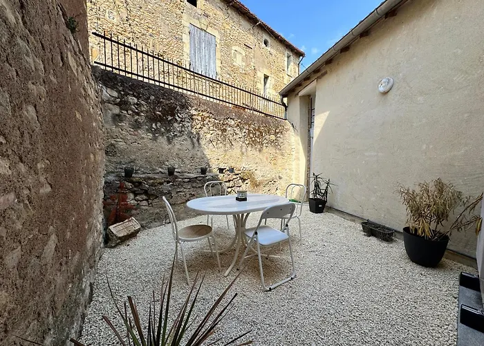 Maison Hythou De 6 Personnes Nyaraló