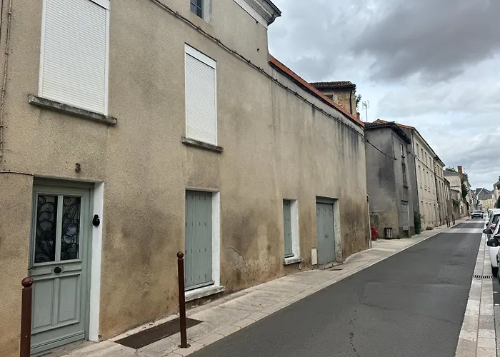 Maison Hythou De 6 Personnes Thouars